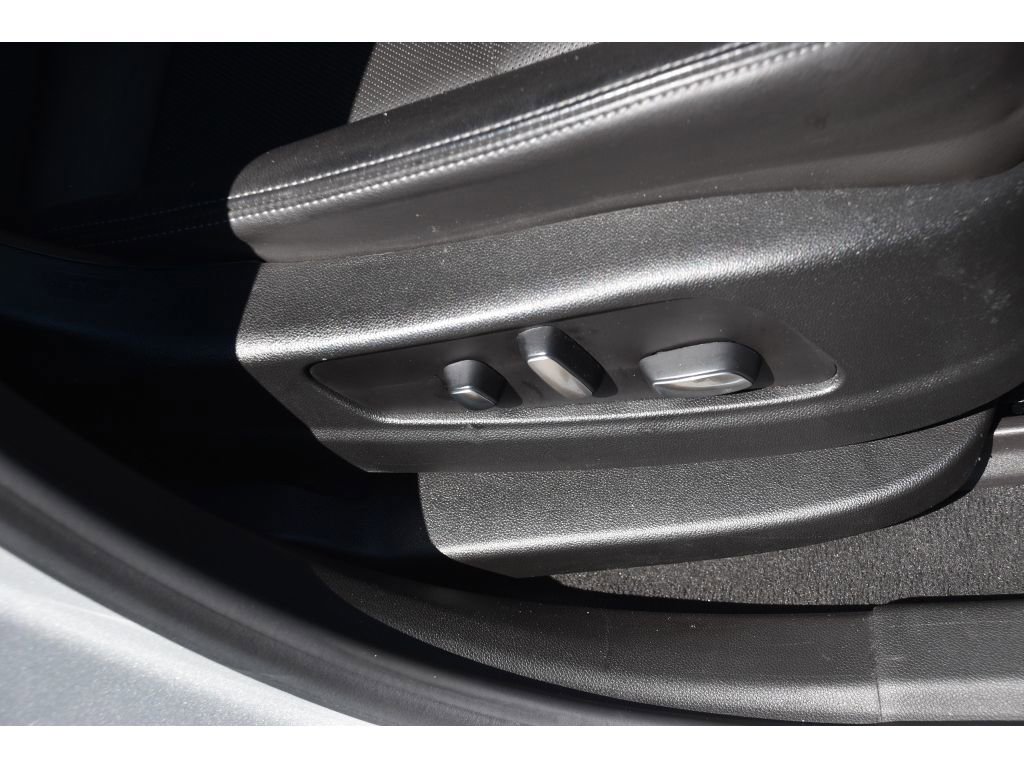 Used 2020 Cadillac XT6 Premium Luxury AWD/4WD image 33