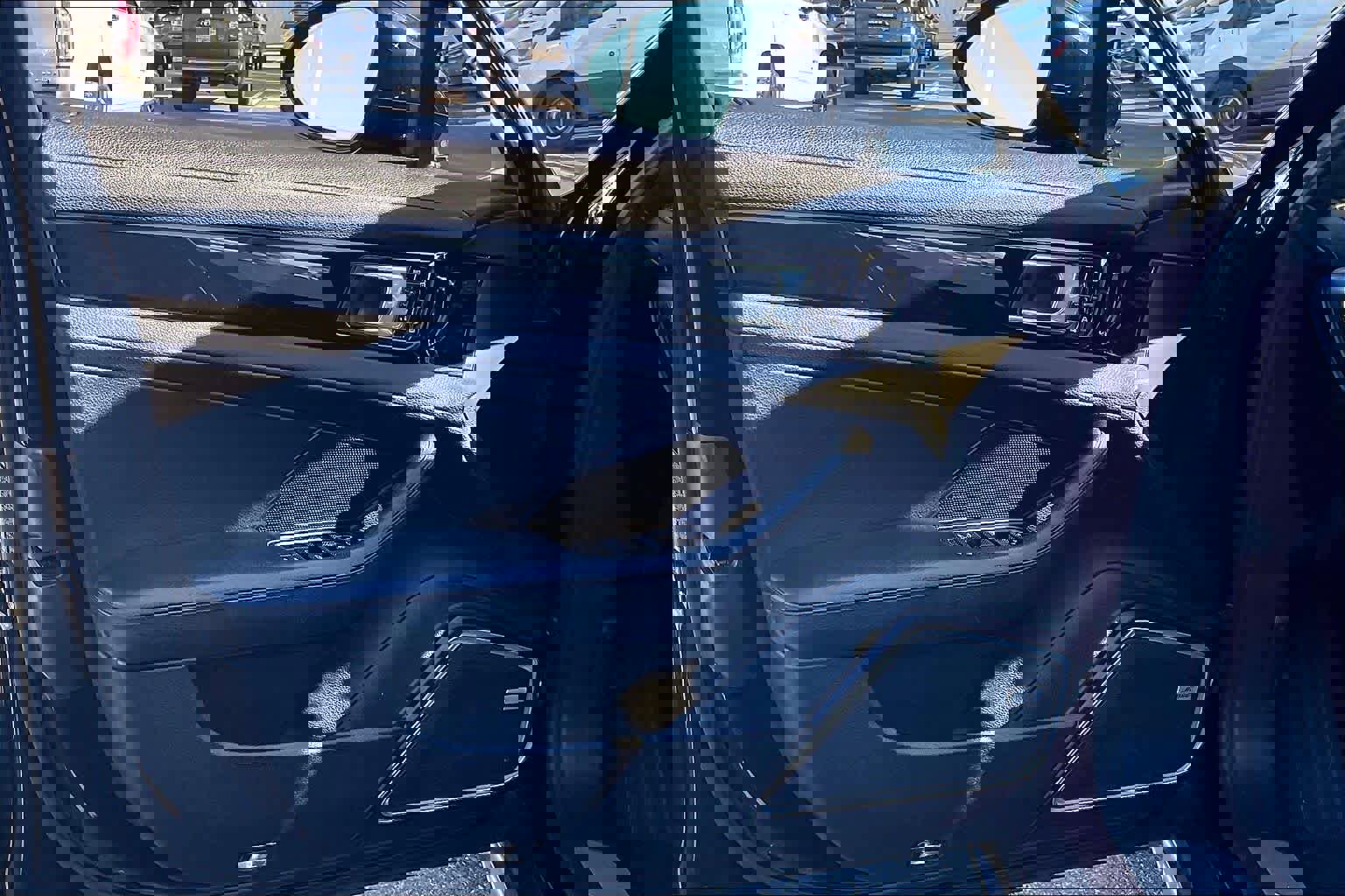 Used 2021 Porsche Panamera image 25