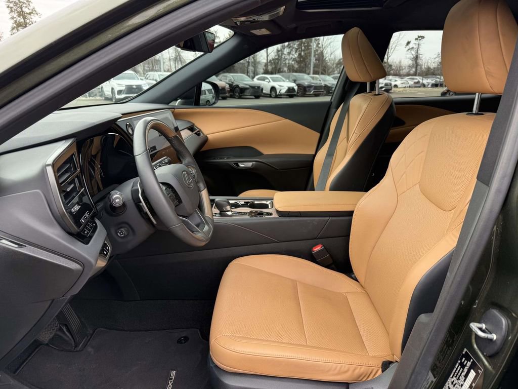 Used 2023 Lexus RX 350 Premium w/ Accessory Package (Z1) image 14