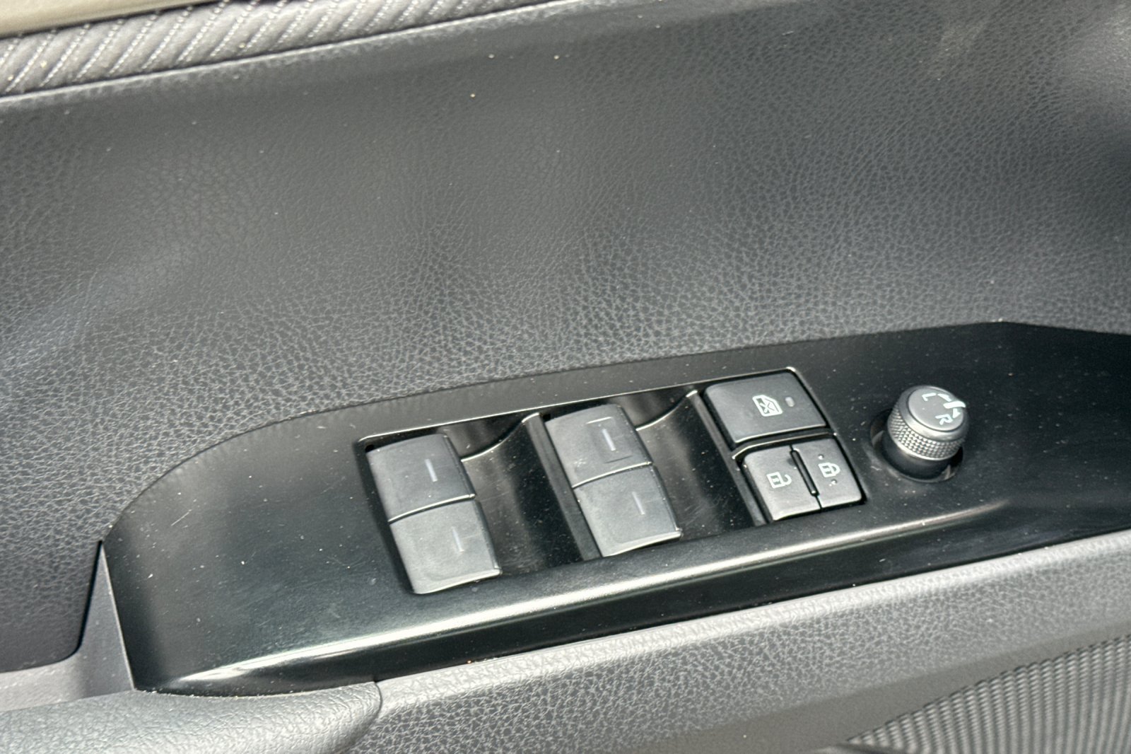 Certified 2026 Toyota Camry SE w/ Convenience Package FWD image 15