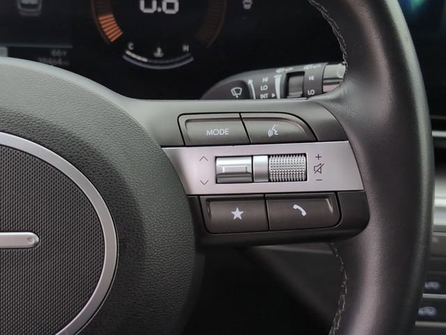 Used 2024 Hyundai Kona SEL image 23