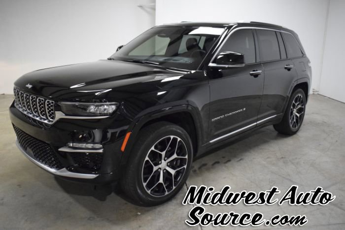 Used 2024 Jeep Grand Cherokee Summit image 1