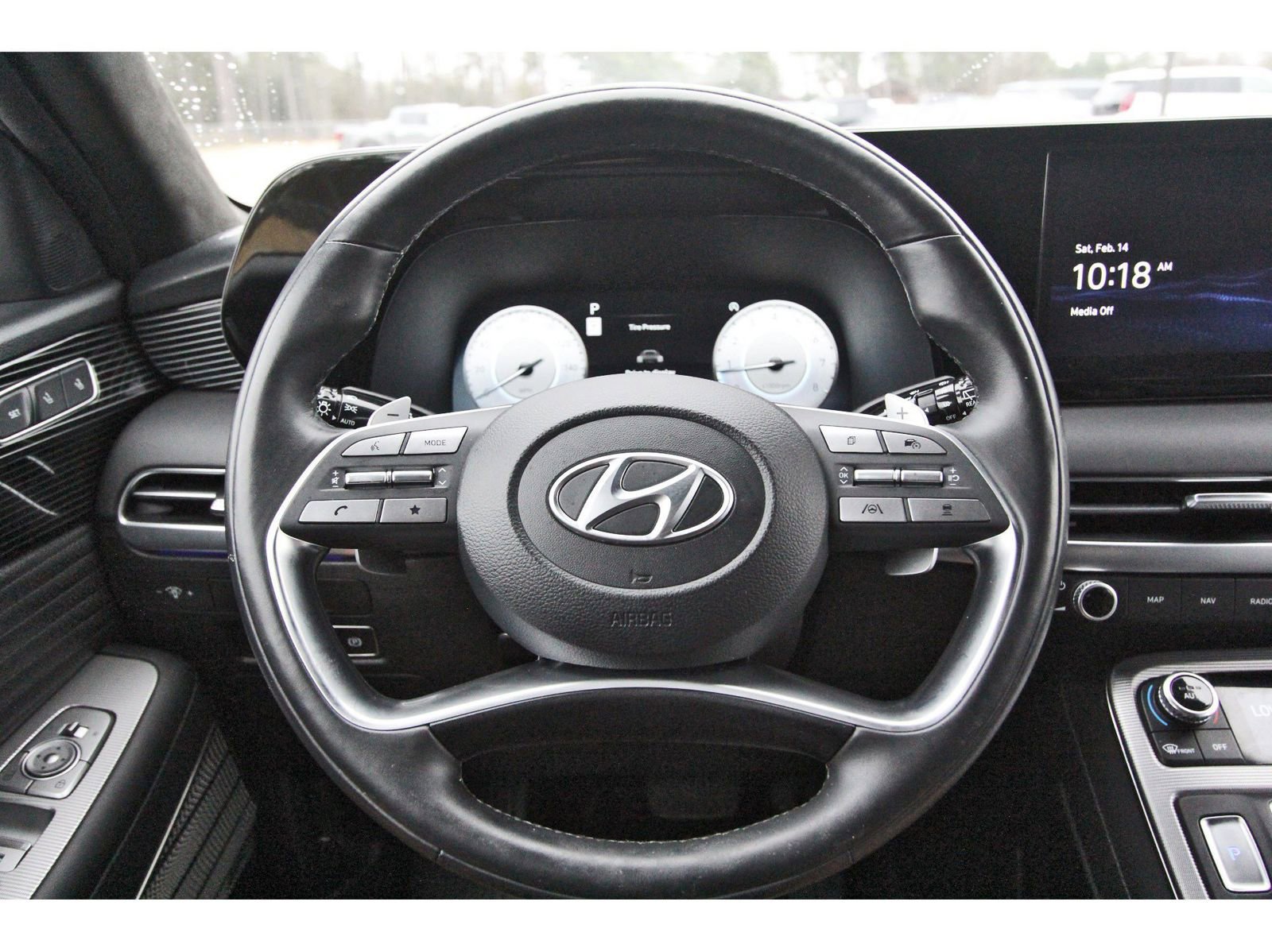 Used 2023 Hyundai Palisade Calligraphy image 15