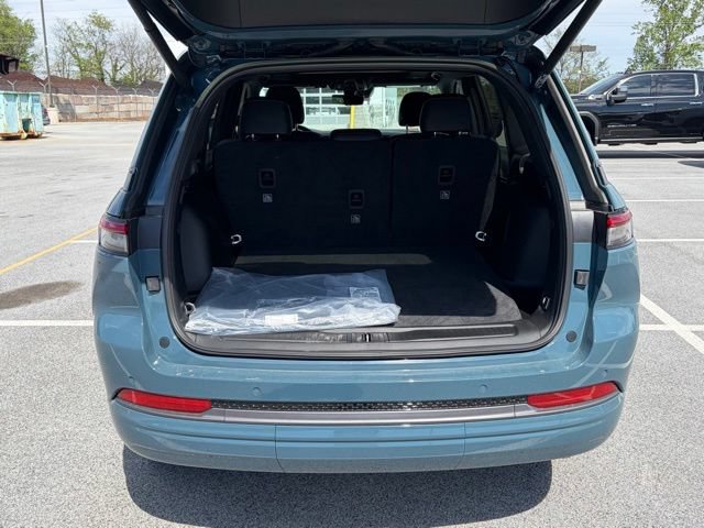 New 2026 Jeep Grand Cherokee Limited AWD/4WD image 7