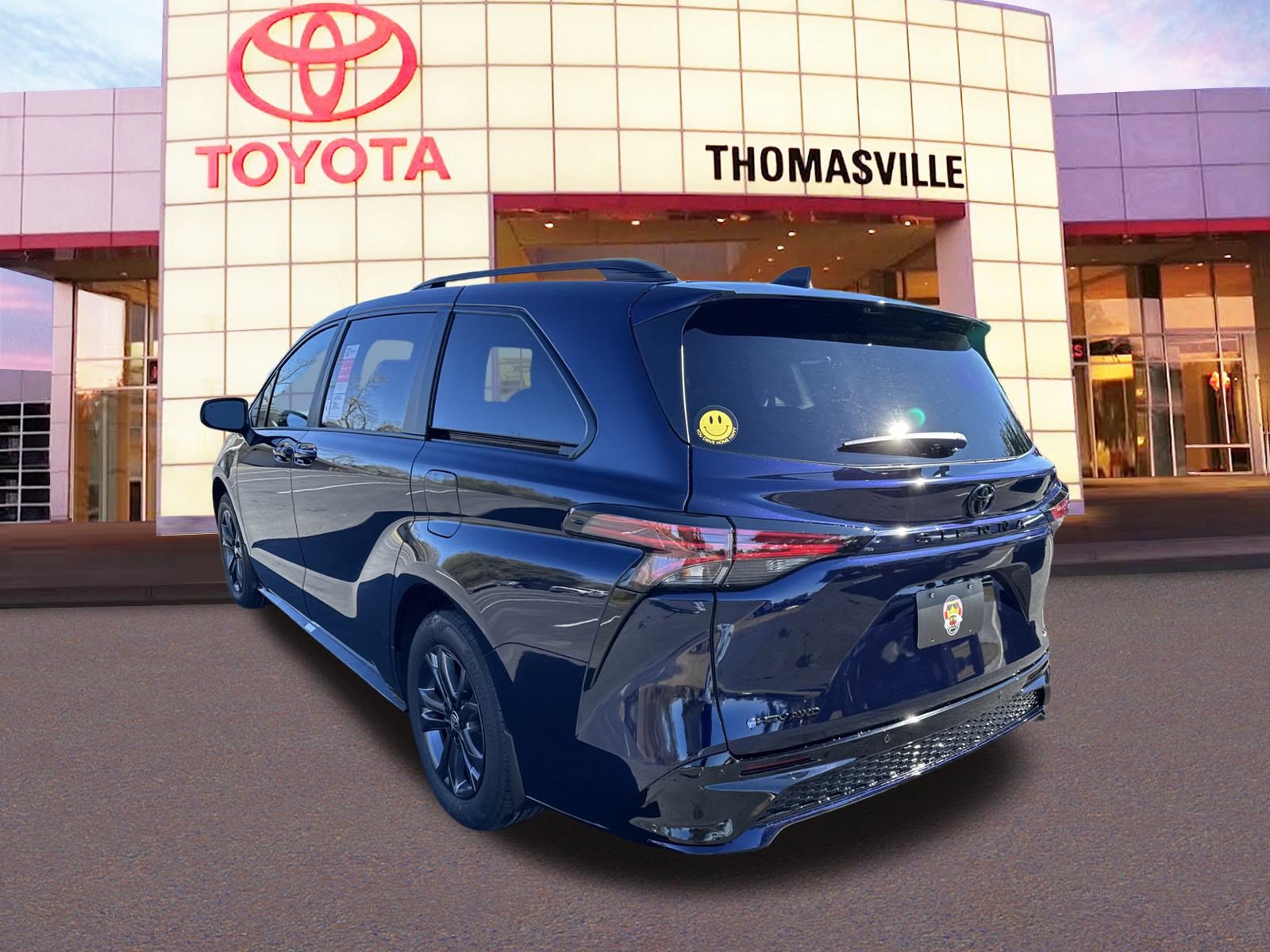 New 2026 Toyota Sienna XSE AWD/4WD image 7