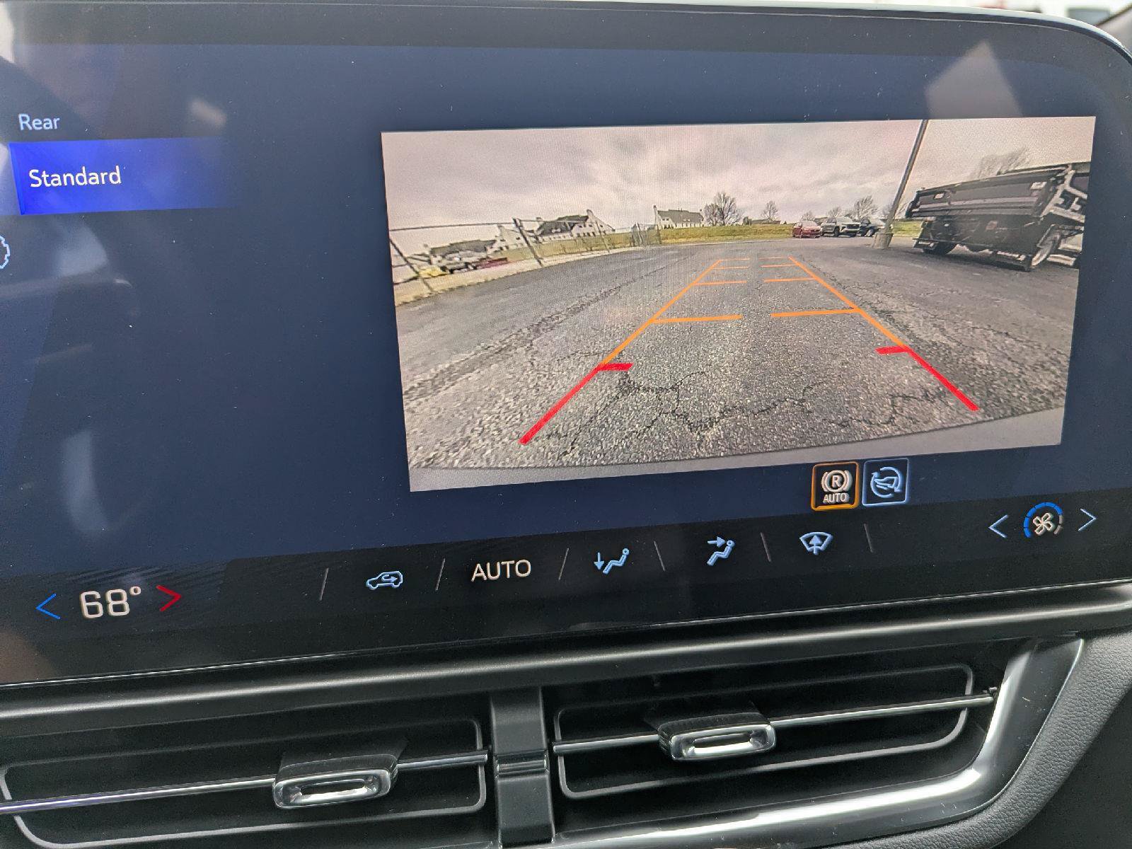 New 2026 Chevrolet Equinox EV LT FWD image 41