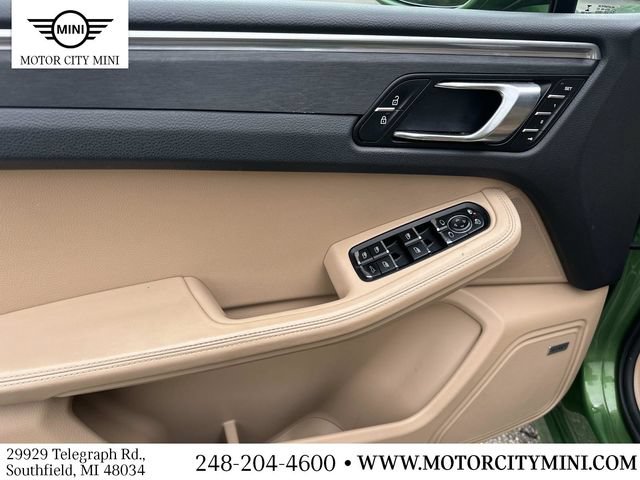Used 2021 Porsche Macan GTS w/ Premium Package Plus (PF9) AWD/4WD image 19