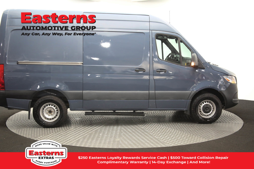 Used 2019 Mercedes-Benz Sprinter 144 image 44