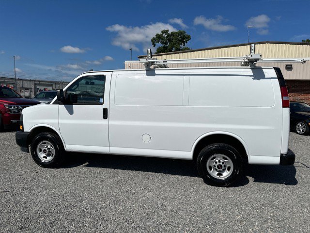 Used 2023 GMC Savana 2500 w/ Driver Convenience Package RWD image 12