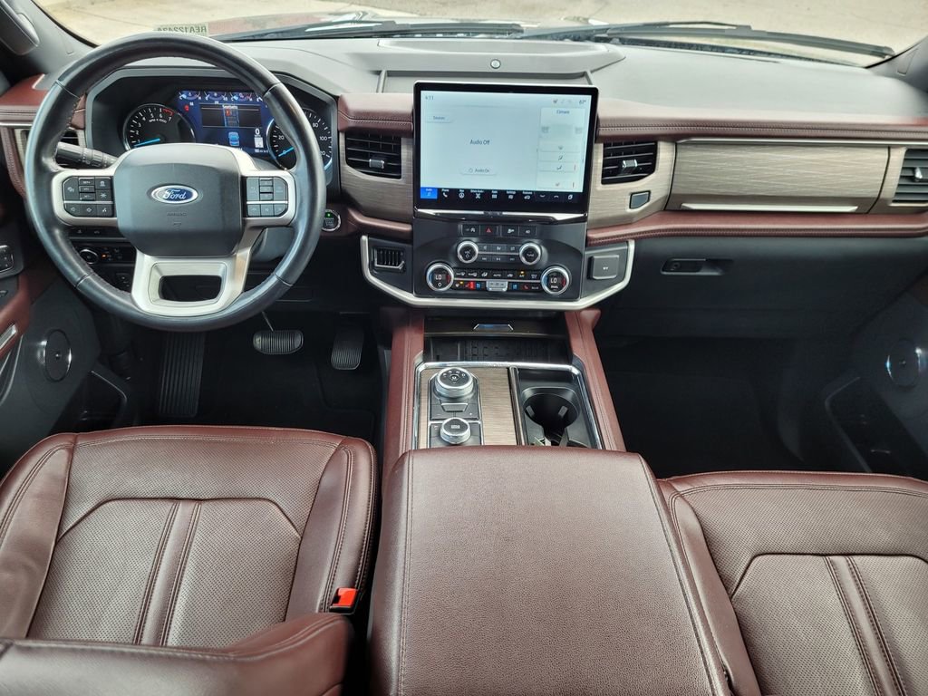 Used 2024 Ford Expedition Max Limited AWD/4WD image 14