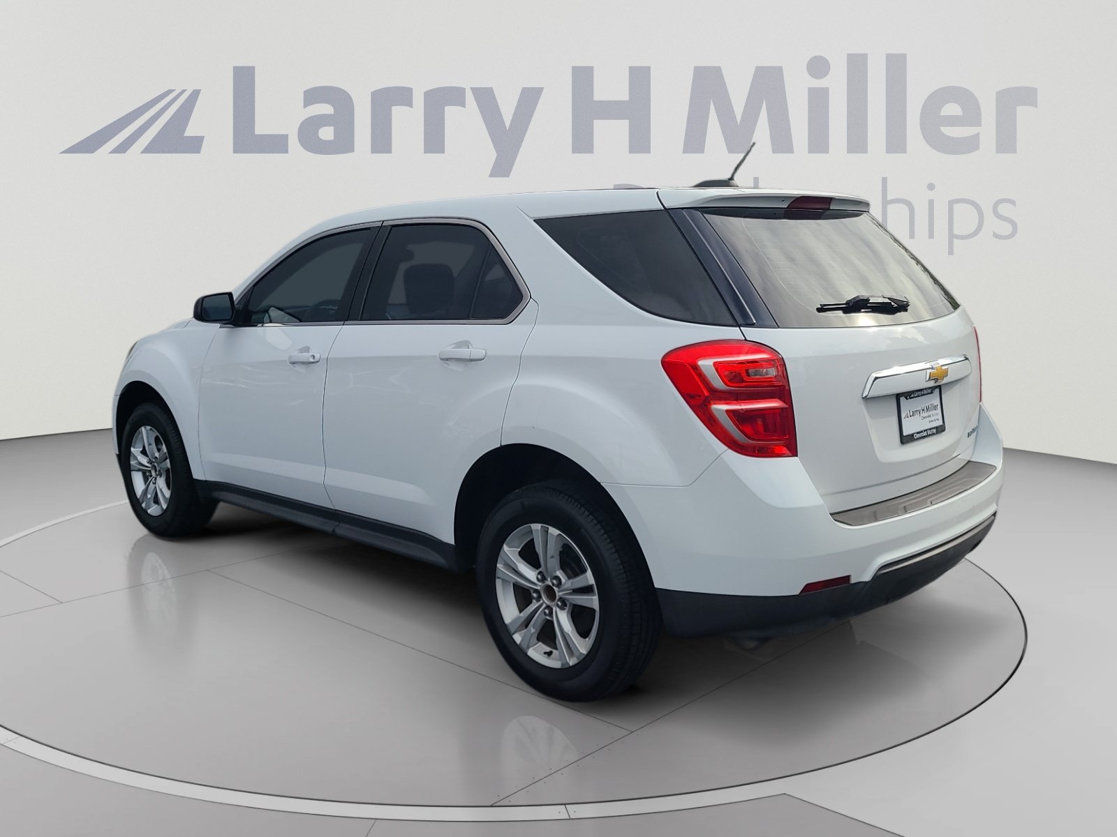 Used 2016 Chevrolet Equinox LS FWD image 3