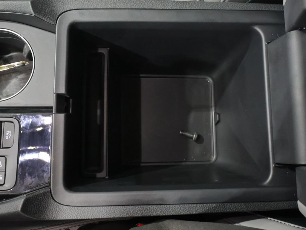 Used 2025 Honda Pilot EX-L image 34