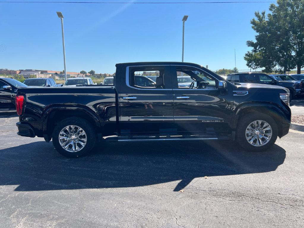 Used 2022 GMC Sierra 1500 Denali AWD/4WD image 5