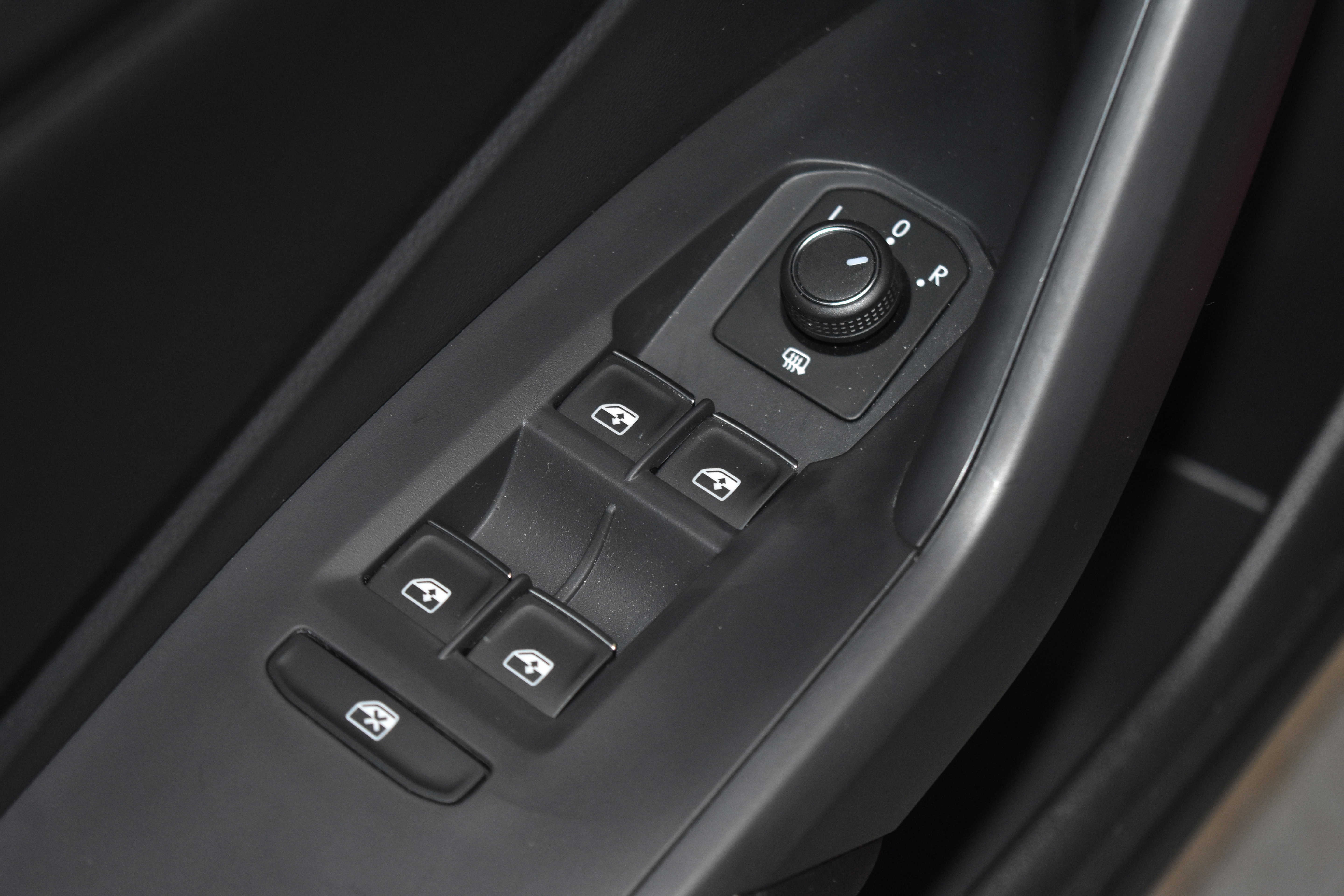 New 2026 Volkswagen Jetta Sport FWD image 4