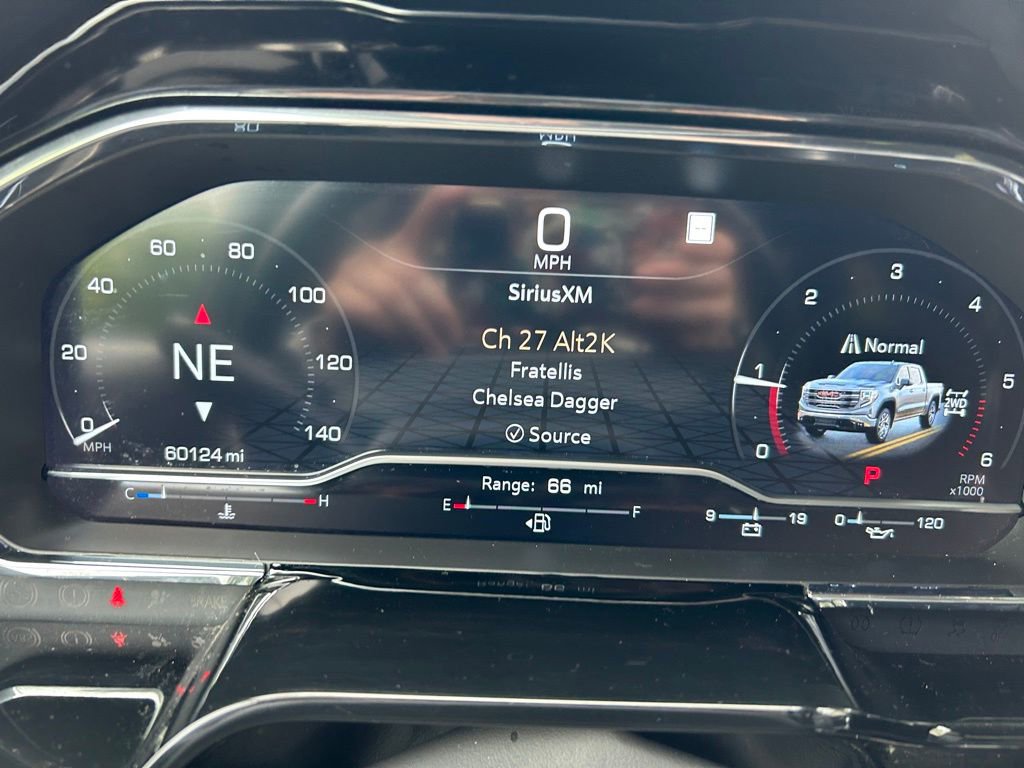 Used 2023 GMC Sierra 1500 SLT w/ SLT Convenience Package AWD/4WD image 30