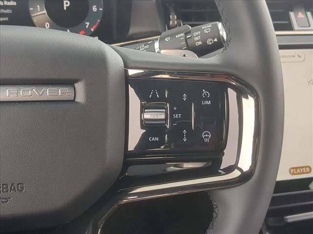 Used 2026 Land Rover Range Rover Evoque Dynamic SE AWD/4WD image 14
