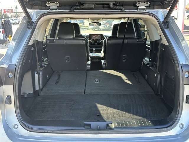 Used 2021 Toyota Highlander XLE image 21