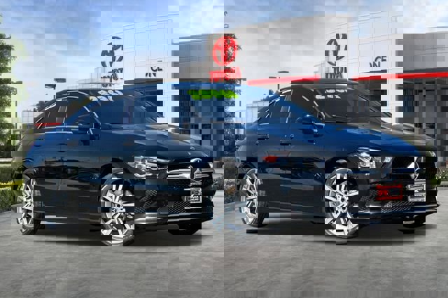 Used 2020 Mercedes-Benz CLA 250 image 2