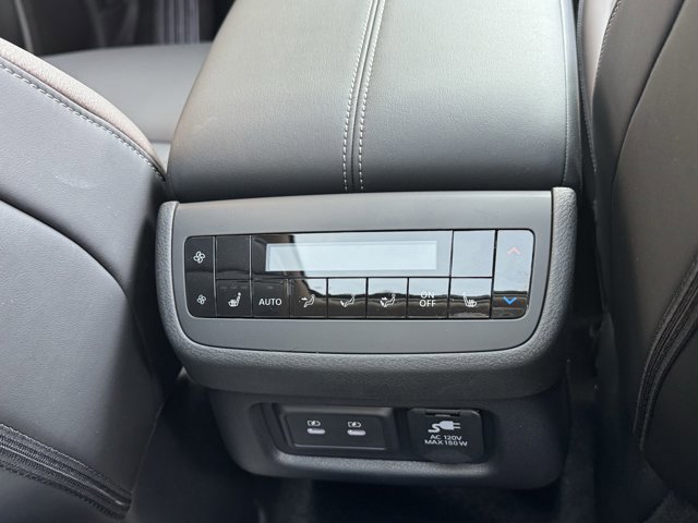 New 2026 Nissan Pathfinder Platinum w/ Cargo Package image 13