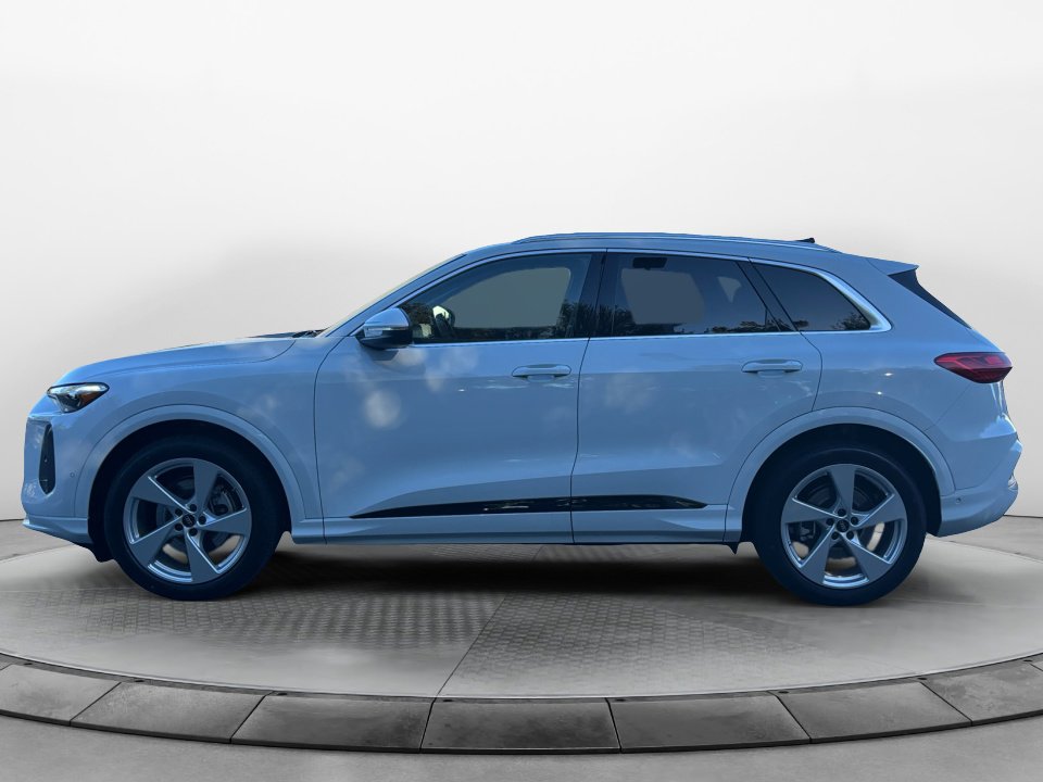 New 2025 Audi Q5 Prestige image 4