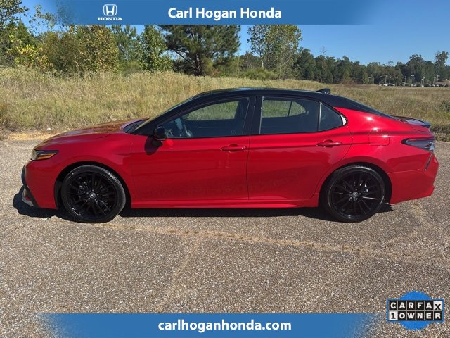 Used 2023 Toyota Camry XSE image 9