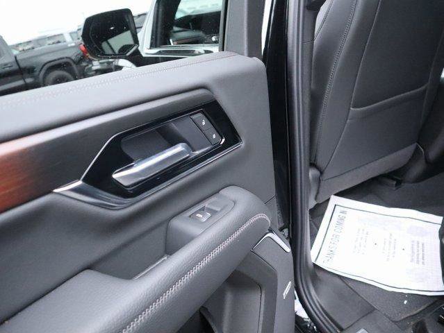 New 2026 GMC Yukon XL Denali w/ Sun & Power Step Package image 15