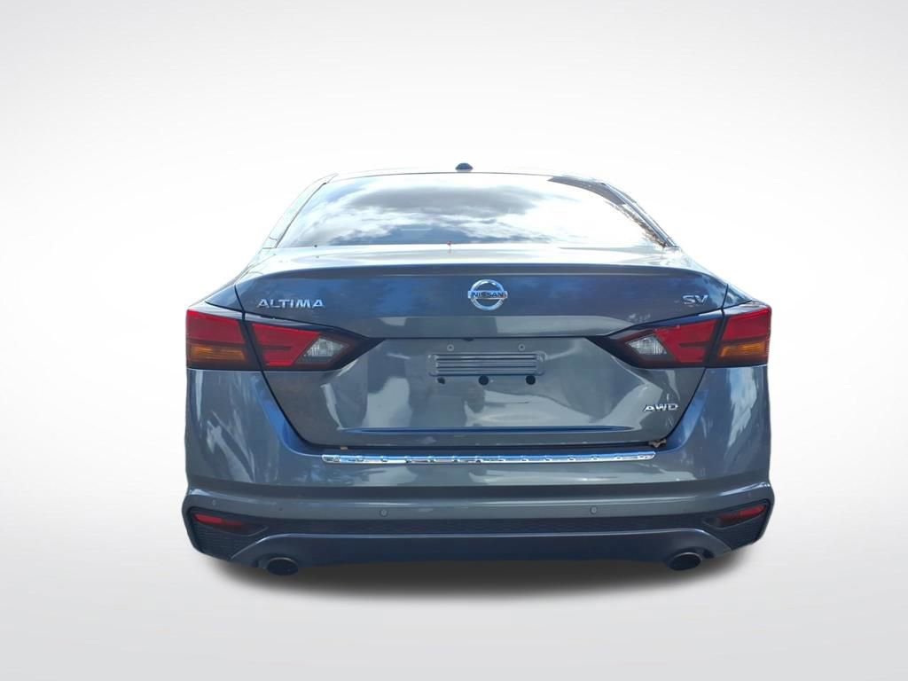 Used 2021 Nissan Altima 2.5 SV w/ SV Premium Package image 5