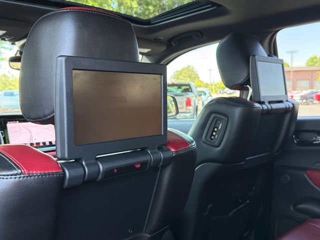 Used 2021 Dodge Durango R/T w/ Technology Group RWD image 23