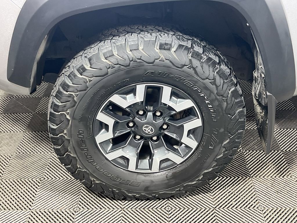 Certified 2023 Toyota Tacoma TRD Off-Road image 27