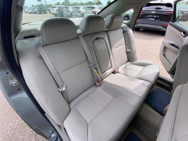 Used 2008 Chevrolet Impala LT FWD image 2
