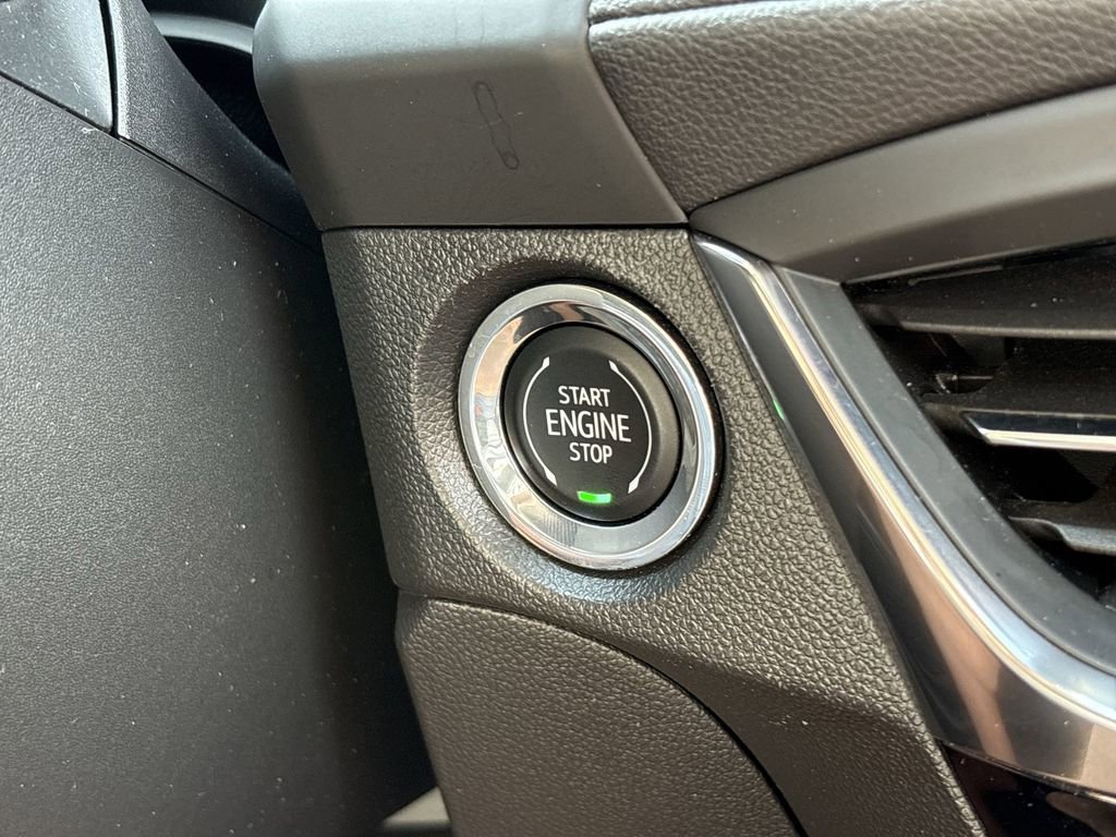 Used 2024 Buick Encore GX Avenir image 19