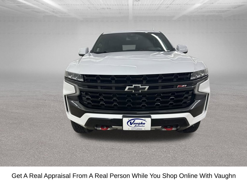 Used 2024 Chevrolet Tahoe Z71 w/ Luxury Package AWD/4WD image 5