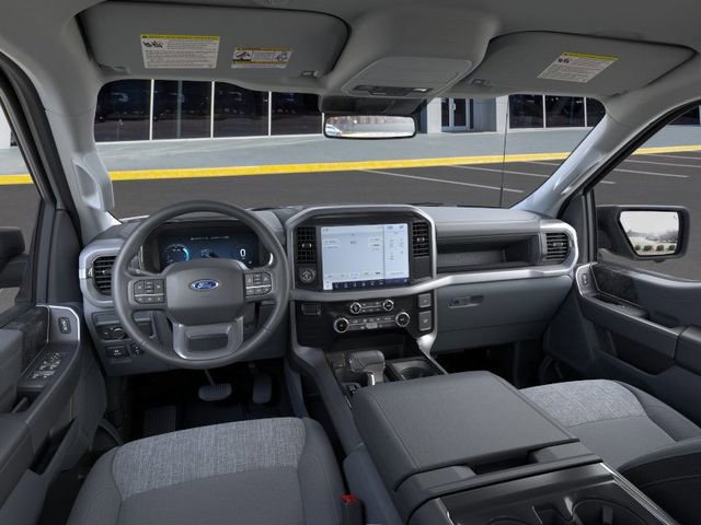 New 2025 Ford F150 Lightning XLT image 10