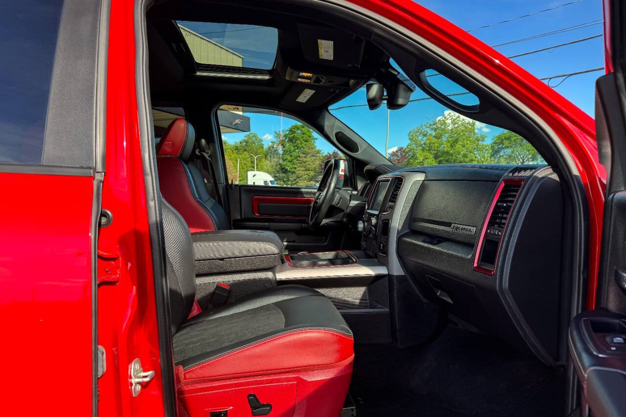Used 2016 RAM 1500 Rebel w/ Luxury Group AWD/4WD image 14