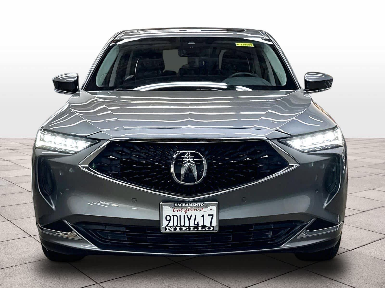 Used 2023 Acura MDX SH-AWD w/ Technology Package image 3