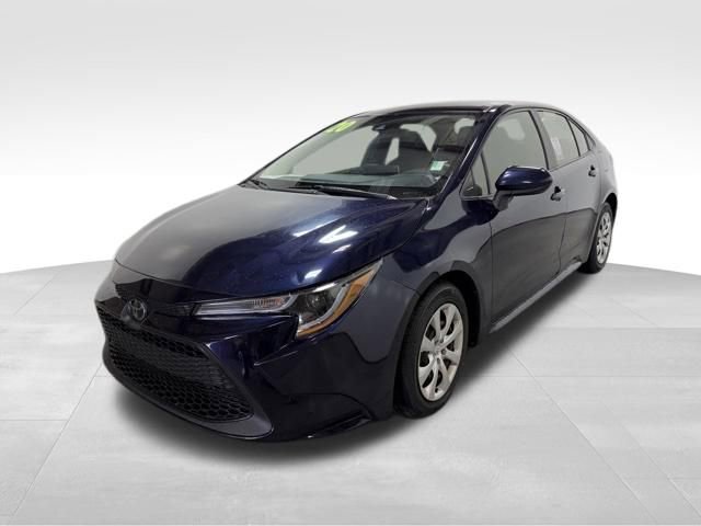 Used 2020 Toyota Corolla LE FWD image 2