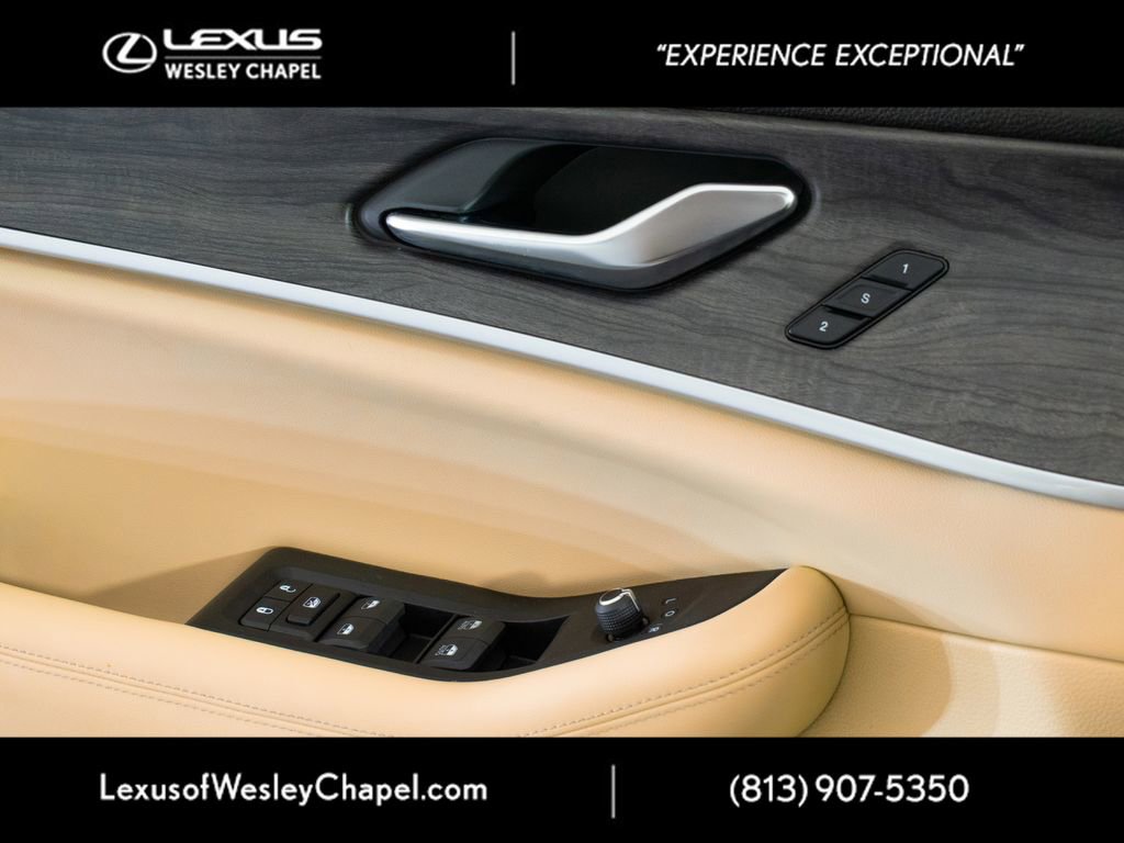 Used 2024 Jeep Grand Cherokee L Limited w/ Black Appearance Package RWD image 37