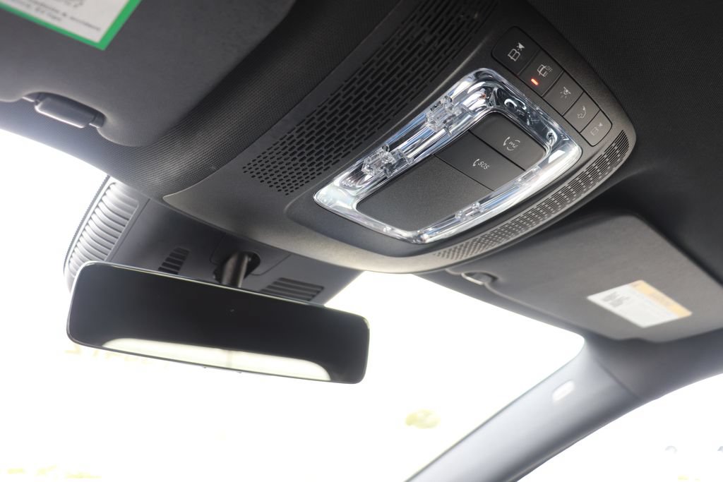 Used 2025 Mercedes-Benz GLA 250 image 30