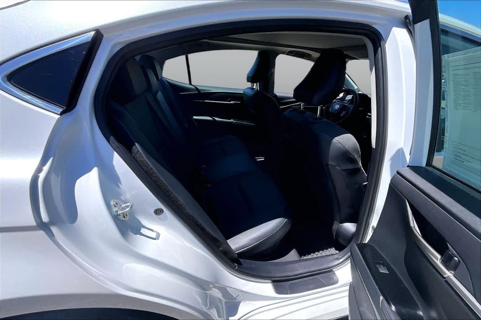 Certified 2025 Toyota Camry XLE w/ Premium Plus Package FWD image 19