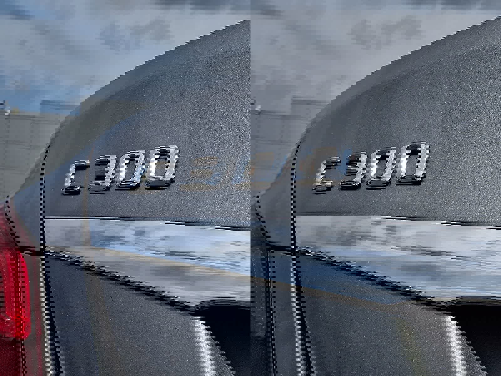 Used 2016 Mercedes-Benz C 300 4MATIC Sedan image 31