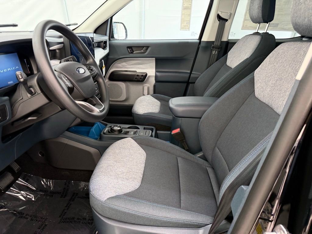 New 2025 Ford Maverick XLT FWD image 11