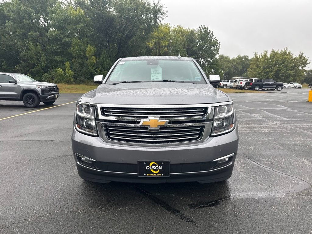 Used 2020 Chevrolet Suburban Premier AWD/4WD image 2