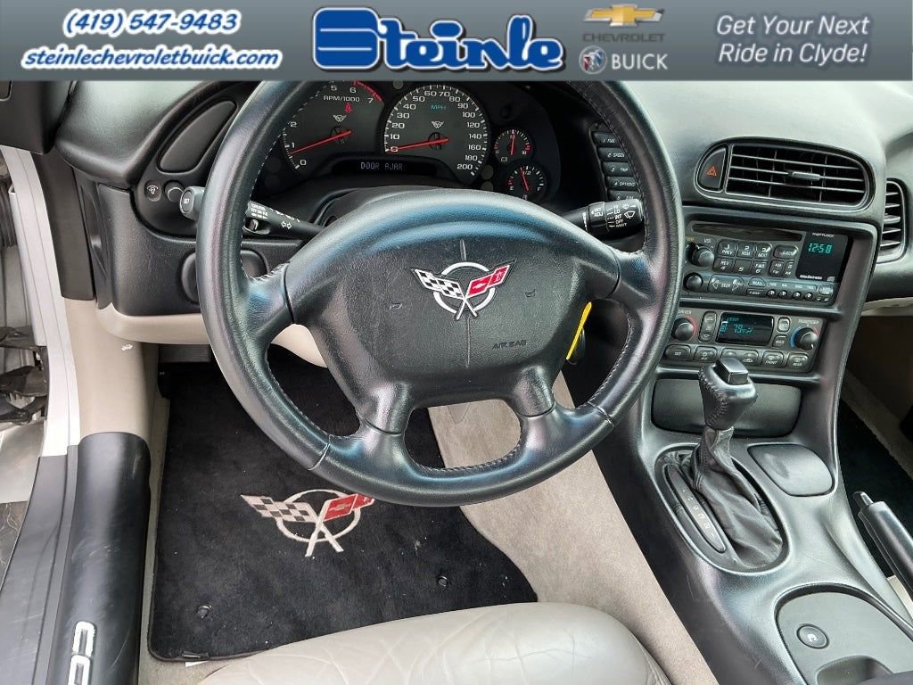 Used 1998 Chevrolet Corvette Convertible w/ Memory Pkg image 21