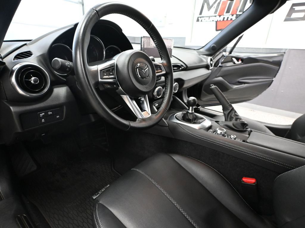 Used 2024 MAZDA MX-5 Miata RF Grand Touring w/ Weather Package image 22