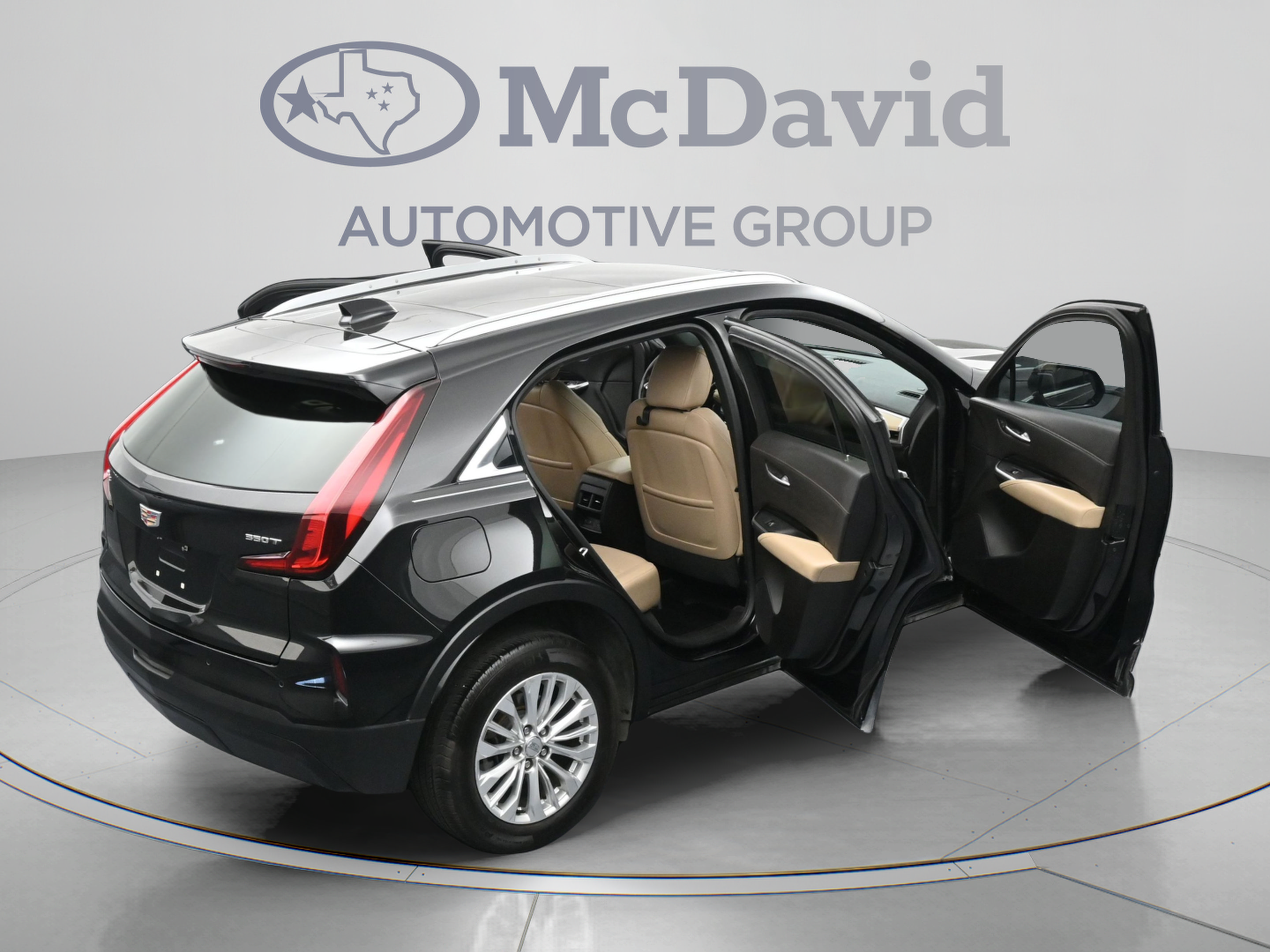 Used 2024 Cadillac XT4 Luxury w/ Cold Weather Package FWD image 46