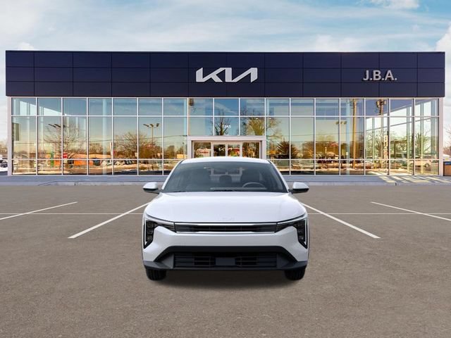 New 2026 Kia K4 FWD image 2