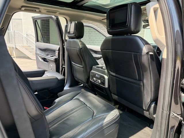 Used 2019 Ford Expedition Max Platinum AWD/4WD image 24