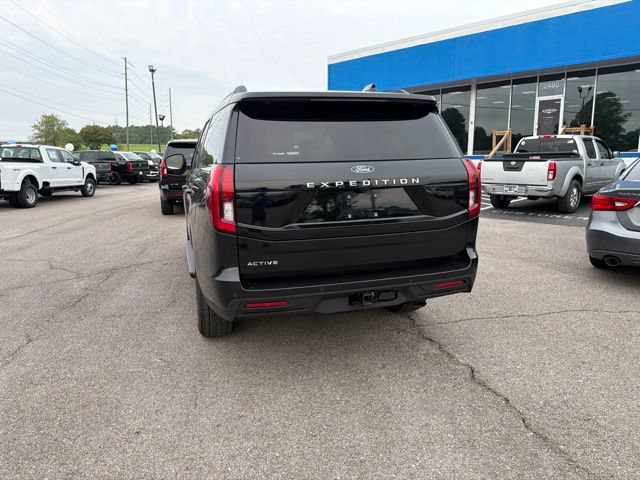 Used 2025 Ford Expedition Active AWD/4WD image 21