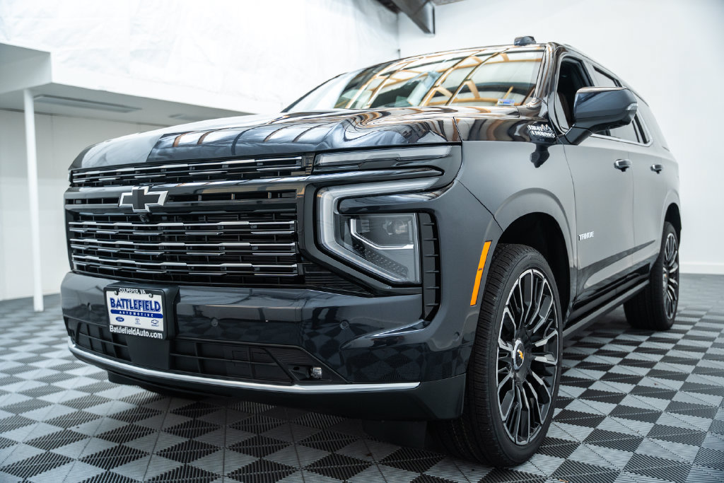 New 2027 Chevrolet Tahoe High Country AWD/4WD image 3