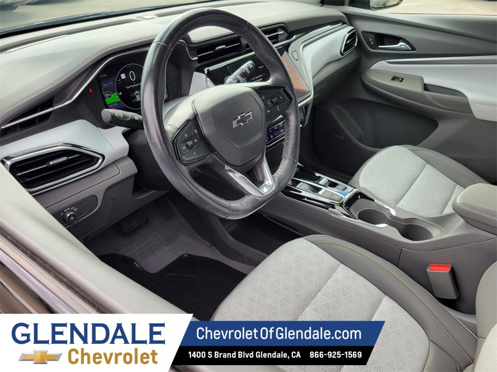 Certified 2022 Chevrolet Bolt EUV Premier w/ Sun & Sound Package image 16